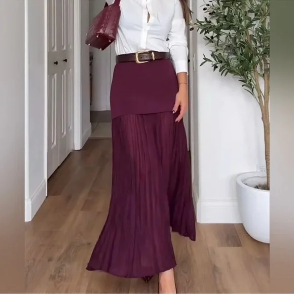 ZARA BURGUNDY MIXED PLEATED KNIT SKIRT